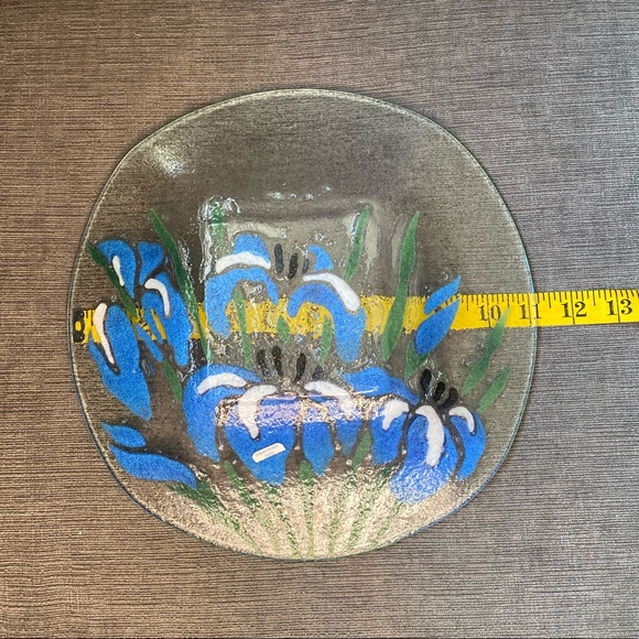 Vintage Sydenstricker Large Blue/Purple Floral Fused Glass Bowl with Square Base - Picture 6 of 6